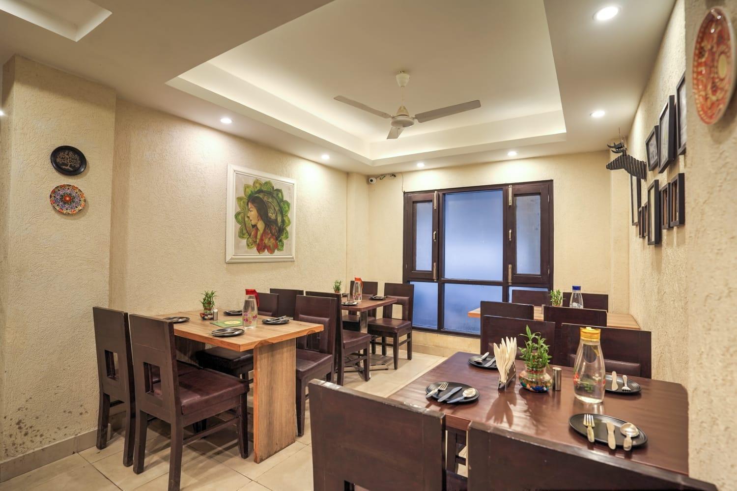 מוסורי The Bunkk Inn Hotel & Restaurant מראה חיצוני תמונה